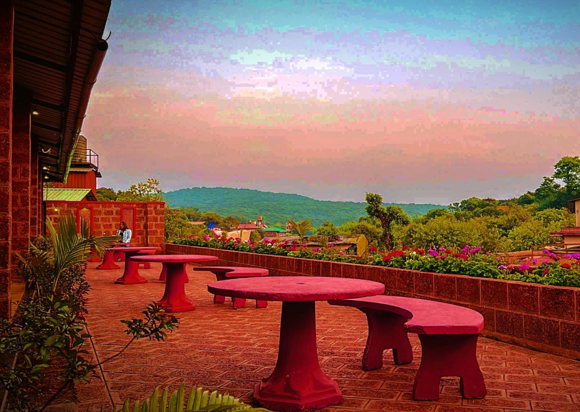 Shardul Heritage The Resort Mahābaleshwar Εξωτερικό φωτογραφία